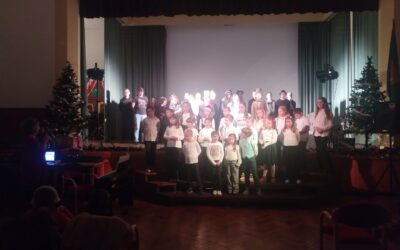 Školska predstava “Božićna priča” u Domu kulture Fužine