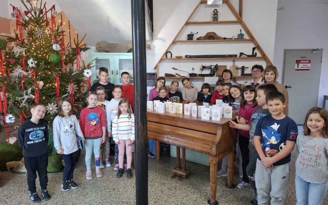 Božićna likovna radionica